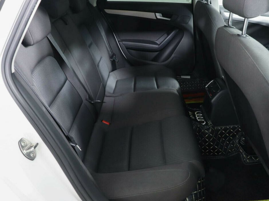 Audi A4 1.8 CVT, 2011, 148 000 км фото 7