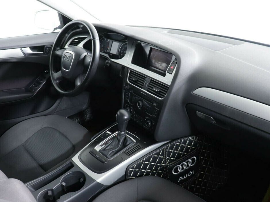 Audi A4 1.8 CVT, 2011, 148 000 км фото 8