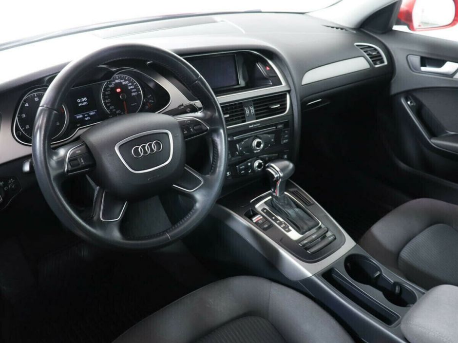 Audi A4 1.8 CVT, 2014, 115 000 км фото 8