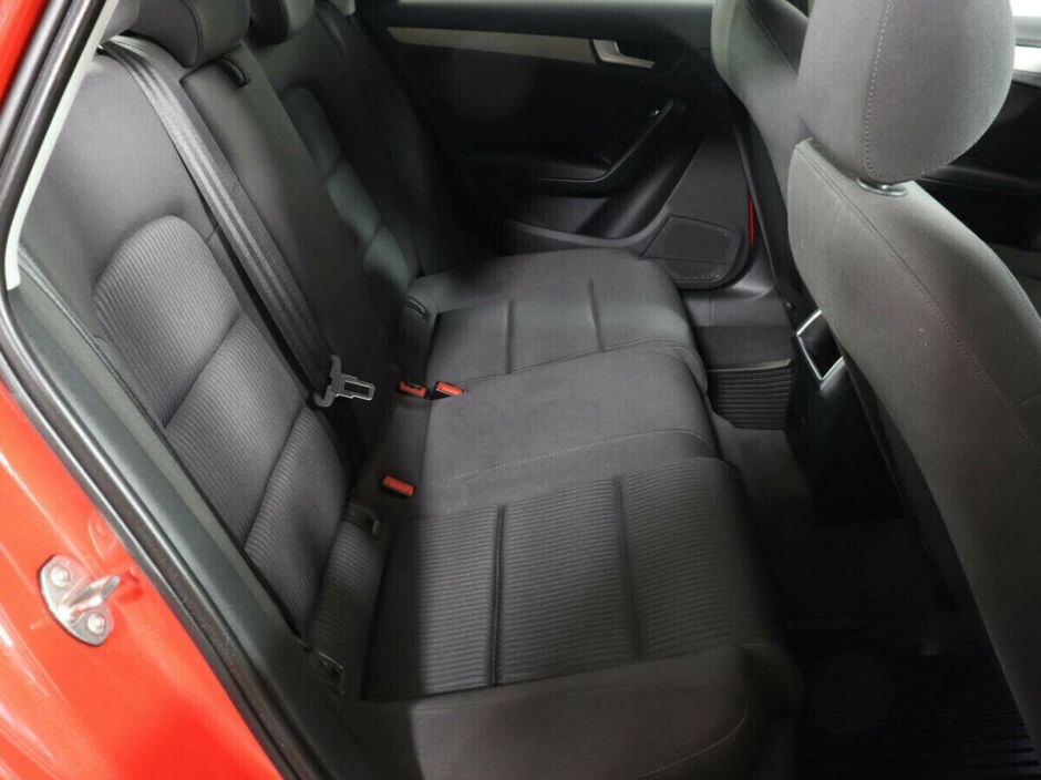 Audi A4 1.8 CVT, 2014, 115 000 км фото 9