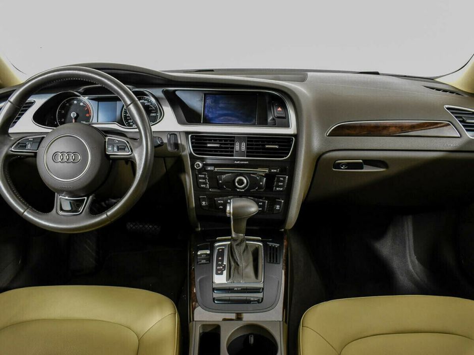 Audi A4 1.8 CVT, 2015, 100 000 км фото 3
