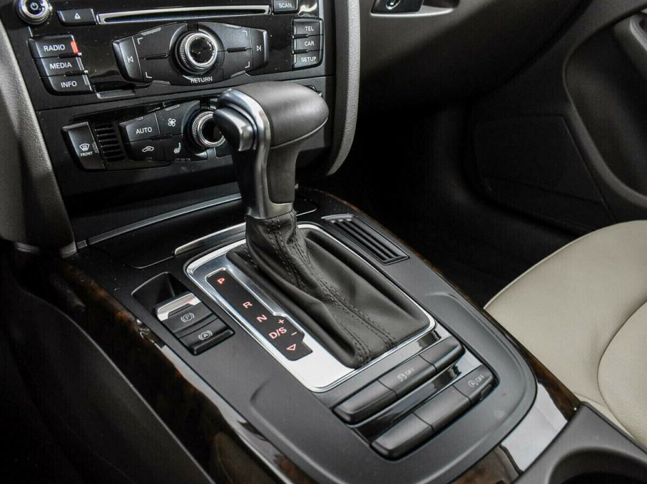 Audi A4 1.8 CVT, 2015, 100 000 км фото 5