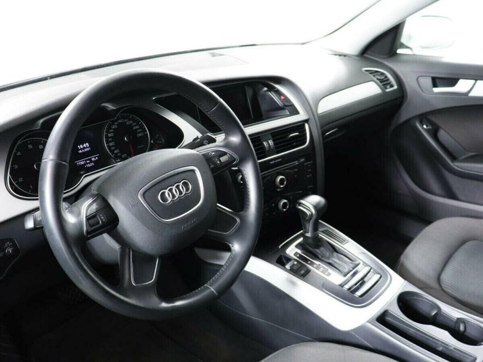 Audi A4 1.8 CVT, 2015, 100 000 км фото 5