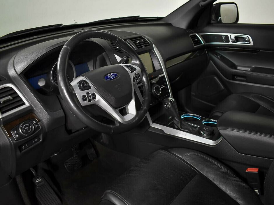 Ford Explorer 3.5 АКПП, 2012, 146 000 км фото 5