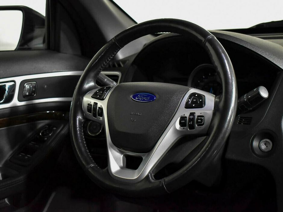 Ford Explorer 3.5 АКПП, 2013, 119 000 км фото 7