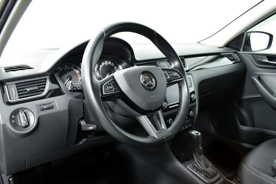 Skoda Rapid 1.6 АКПП, 2017, 77 000 км фото 5