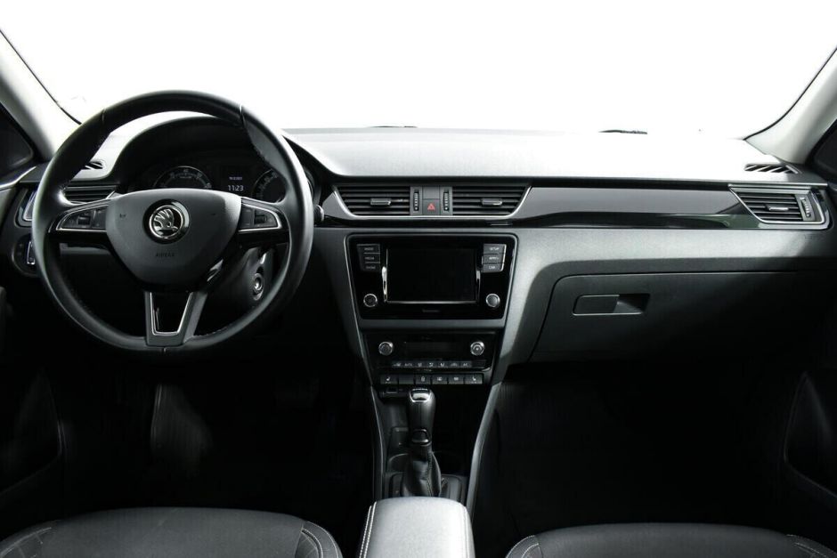 Skoda Rapid 1.6 АКПП, 2017, 77 000 км фото 6