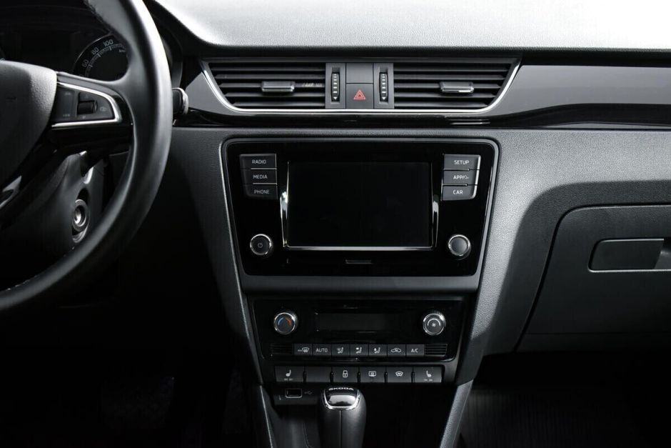 Skoda Rapid 1.6 АКПП, 2017, 77 000 км фото 7