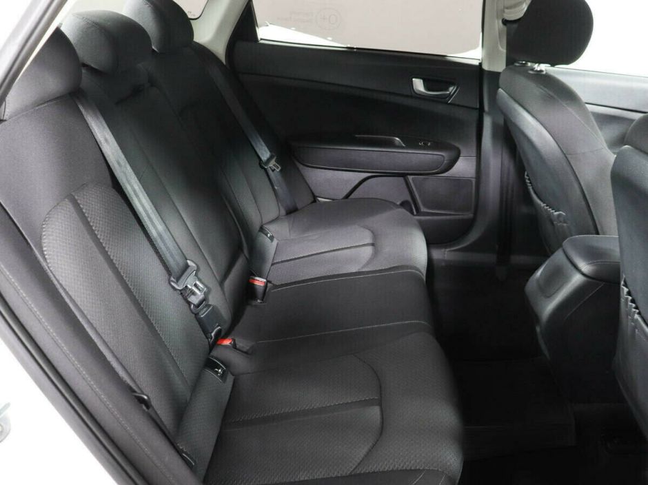 Kia Optima 2.0 АКПП, 2018, 67 000 км фото 9