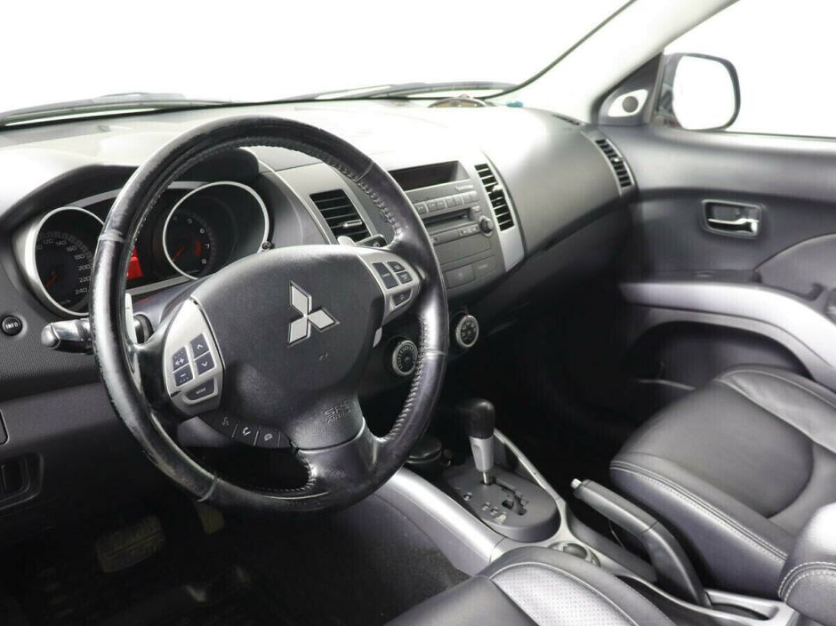 Mitsubishi Outlander 3.0 АКПП, 2008, 187 000 км фото 10