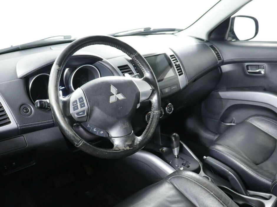 Mitsubishi Outlander 2.0 CVT, 2011, 155 000 км фото 8