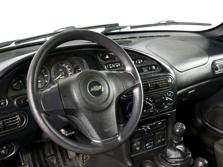 Chevrolet Niva 1.7 МКПП, 2019, 56 000 км фото 4