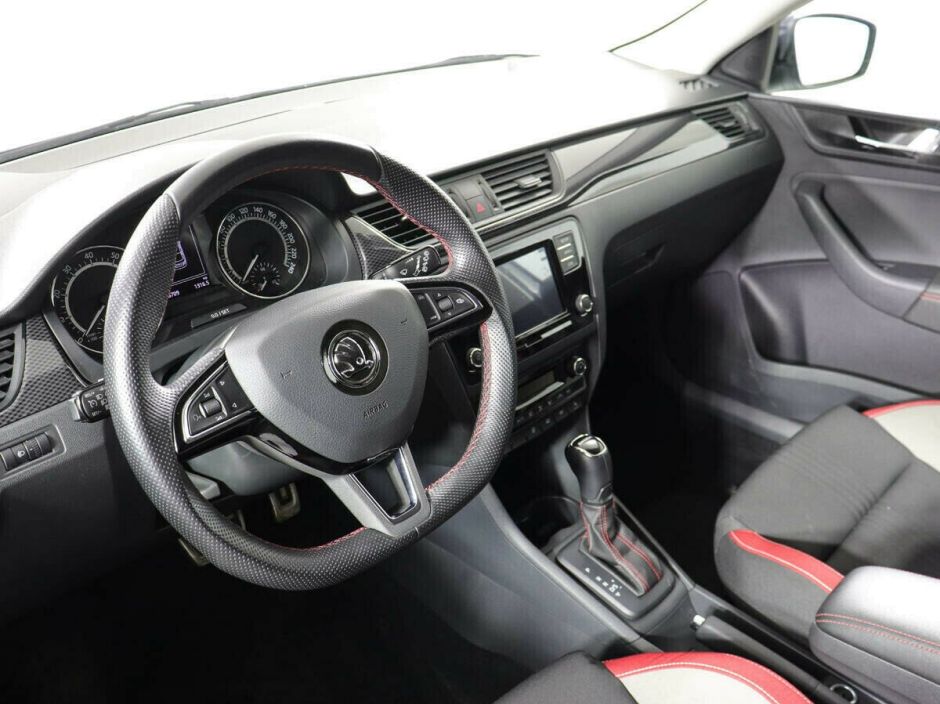 Skoda Rapid 1.6 АКПП, 2017, 83 000 км фото 6