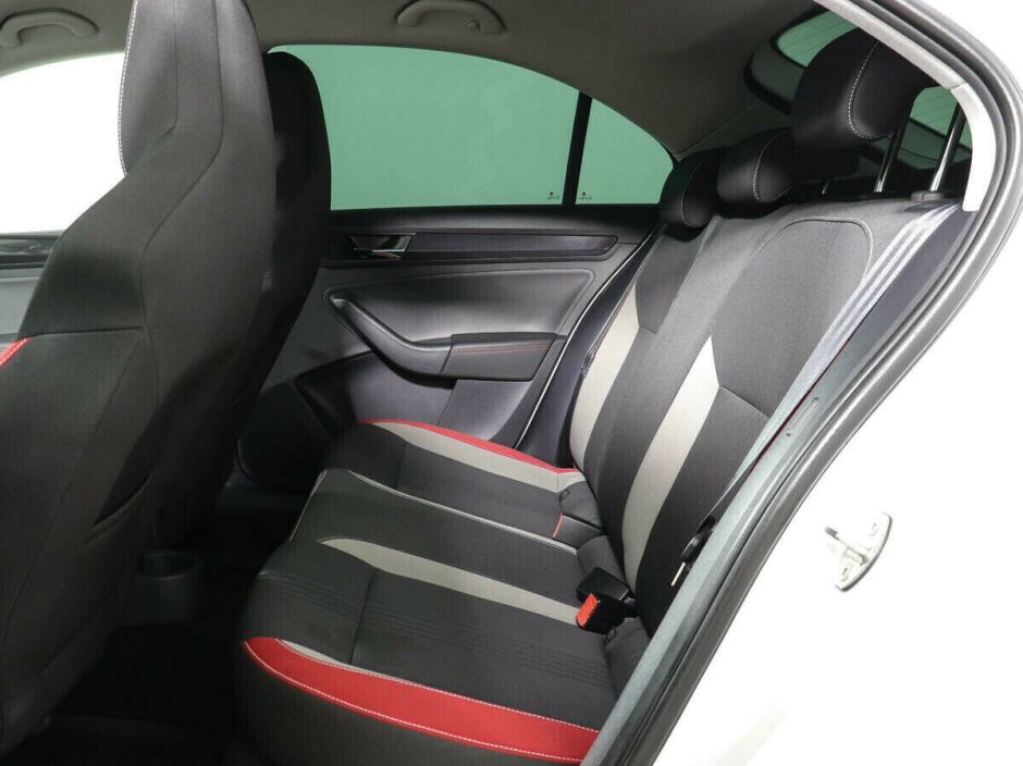 Skoda Rapid 1.6 АКПП, 2017, 83 000 км фото 8