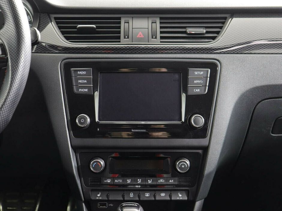 Skoda Rapid 1.6 АКПП, 2017, 83 000 км фото 10