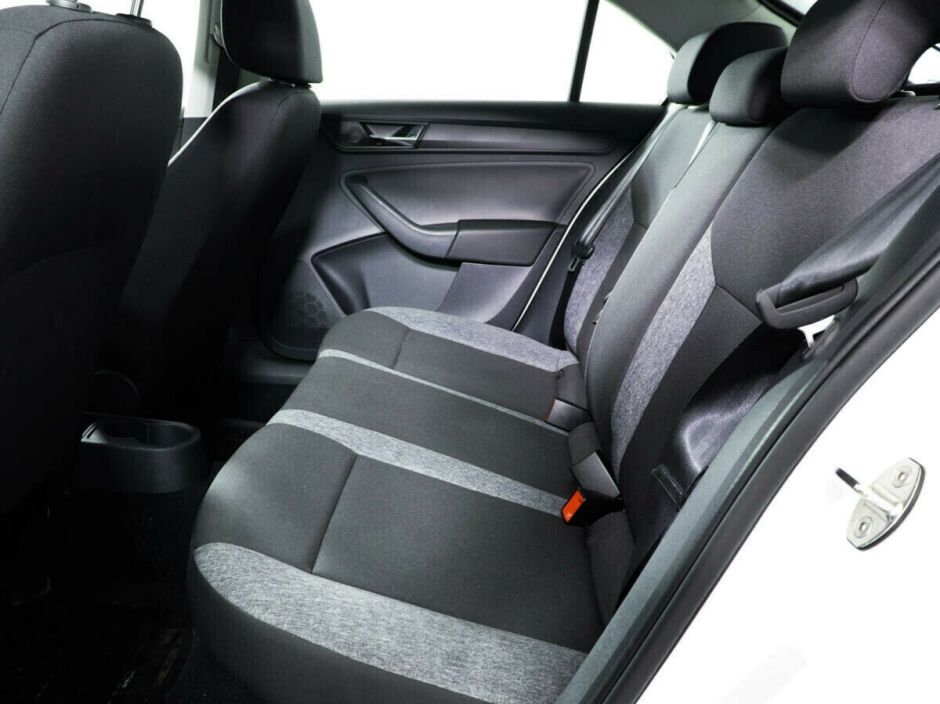 Skoda Rapid 1.6 АКПП, 2020, 50 000 км фото 7