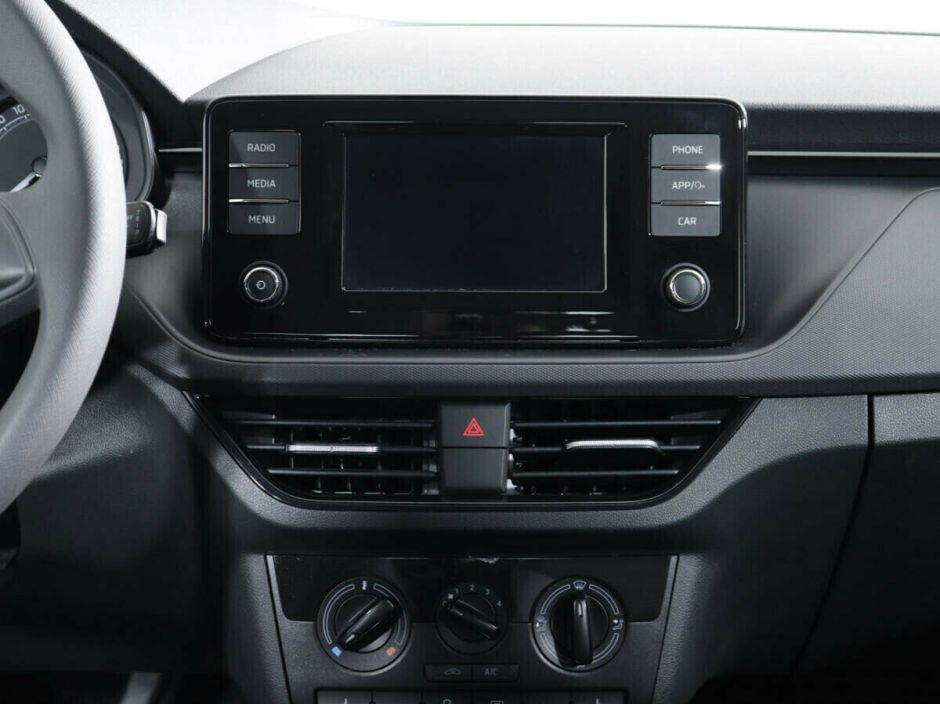 Skoda Rapid 1.6 АКПП, 2020, 50 000 км фото 8