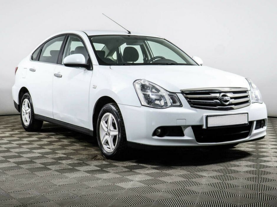 Nissan Almera 1.6 АКПП, 2014, 107 000 км фото 2