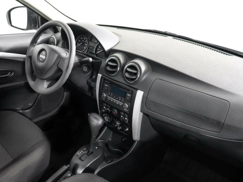 Nissan Almera 1.6 АКПП, 2017, 77 000 км фото 8