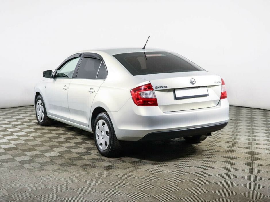 Skoda Rapid 1.2 МКПП, 2014, 117 000 км фото 4
