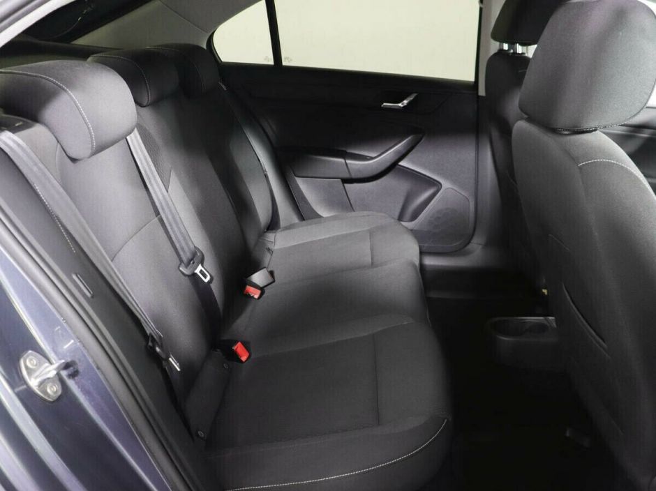 Skoda Rapid 1.4 РКПП, 2014, 110 000 км фото 9