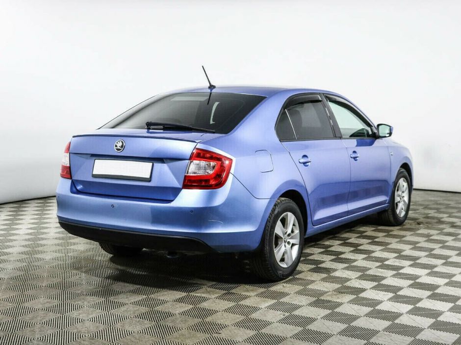 Skoda Rapid 1.4 РКПП, 2015, 110 000 км фото 3