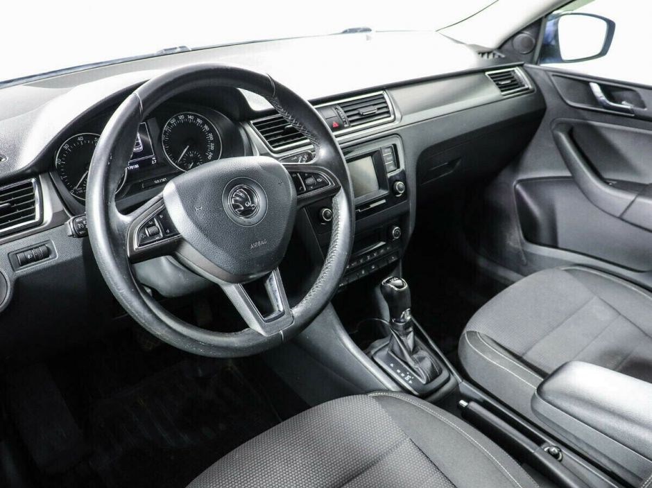 Skoda Rapid 1.4 РКПП, 2015, 110 000 км фото 5