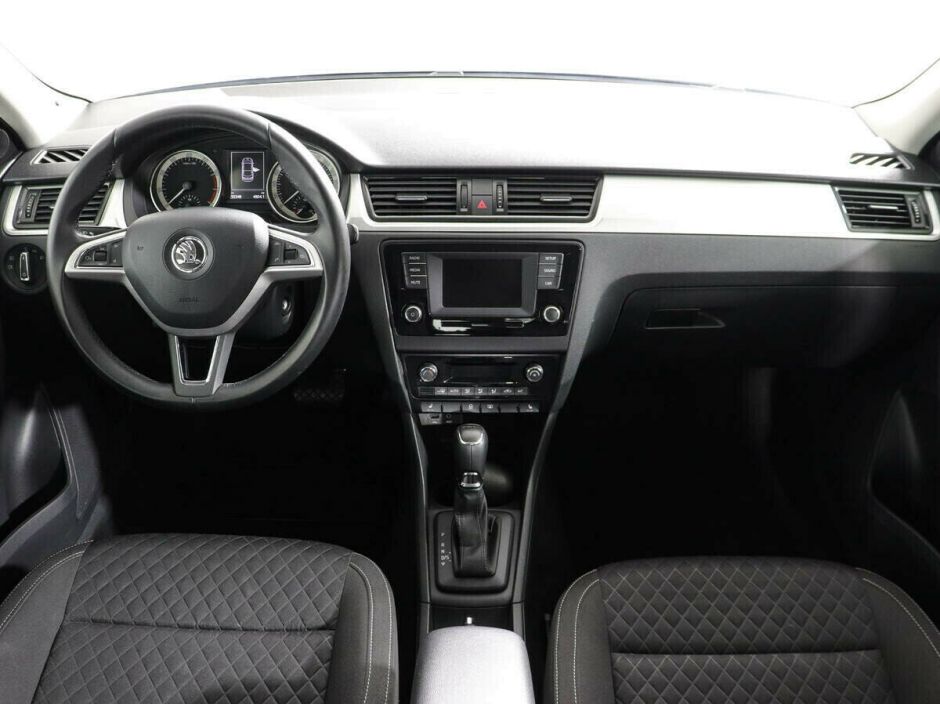 Skoda Rapid 1.6 АКПП, 2016, 93 000 км фото 8