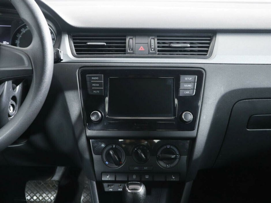 Skoda Rapid 1.6 АКПП, 2017, 84 000 км фото 6