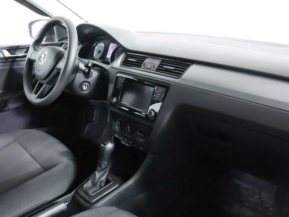 Skoda Rapid 1.6 АКПП, 2017, 84 000 км фото 8