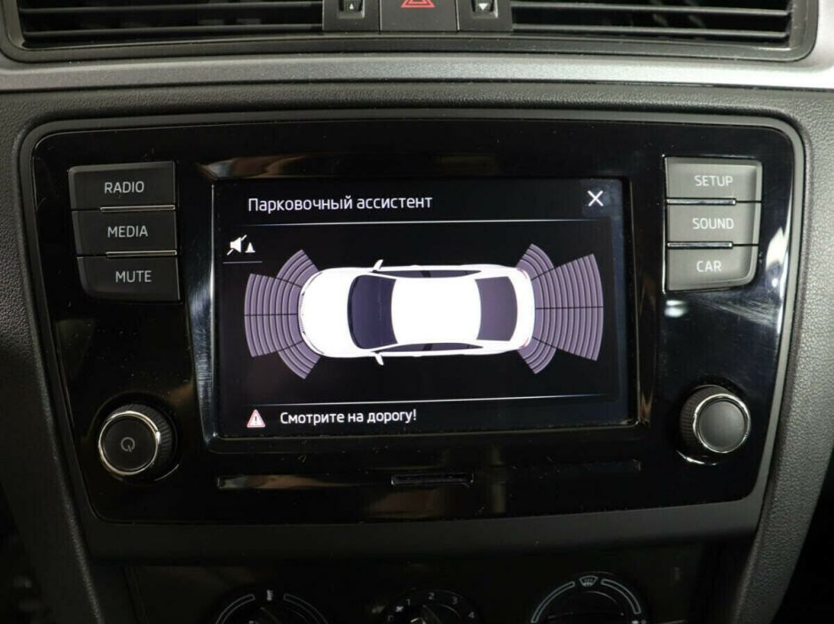 Skoda Rapid 1.6 АКПП, 2017, 84 000 км фото 11