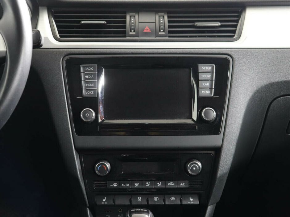 Skoda Rapid 1.6 АКПП, 2017, 78 000 км фото 6