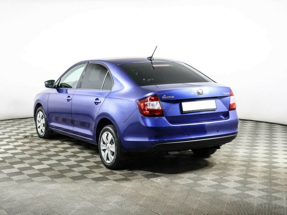 Skoda Rapid 1.6 АКПП, 2018, 60 000 км фото 4