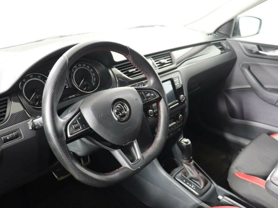 Skoda Rapid 1.4 РКПП, 2019, 58 000 км фото 5