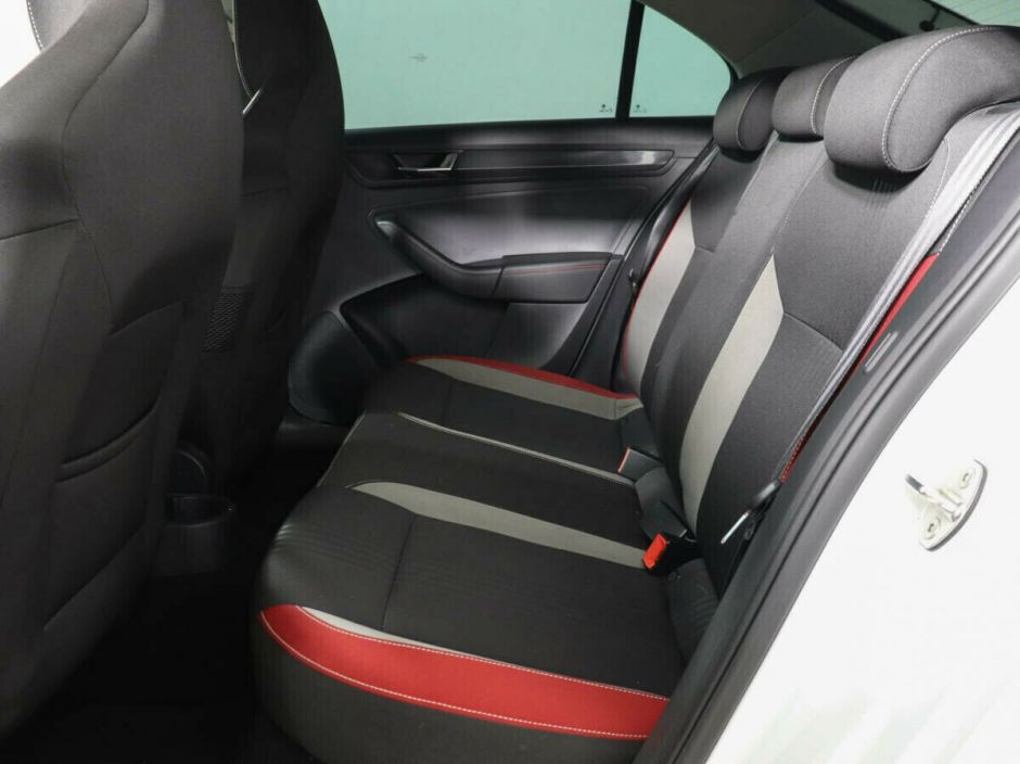 Skoda Rapid 1.4 РКПП, 2019, 58 000 км фото 9
