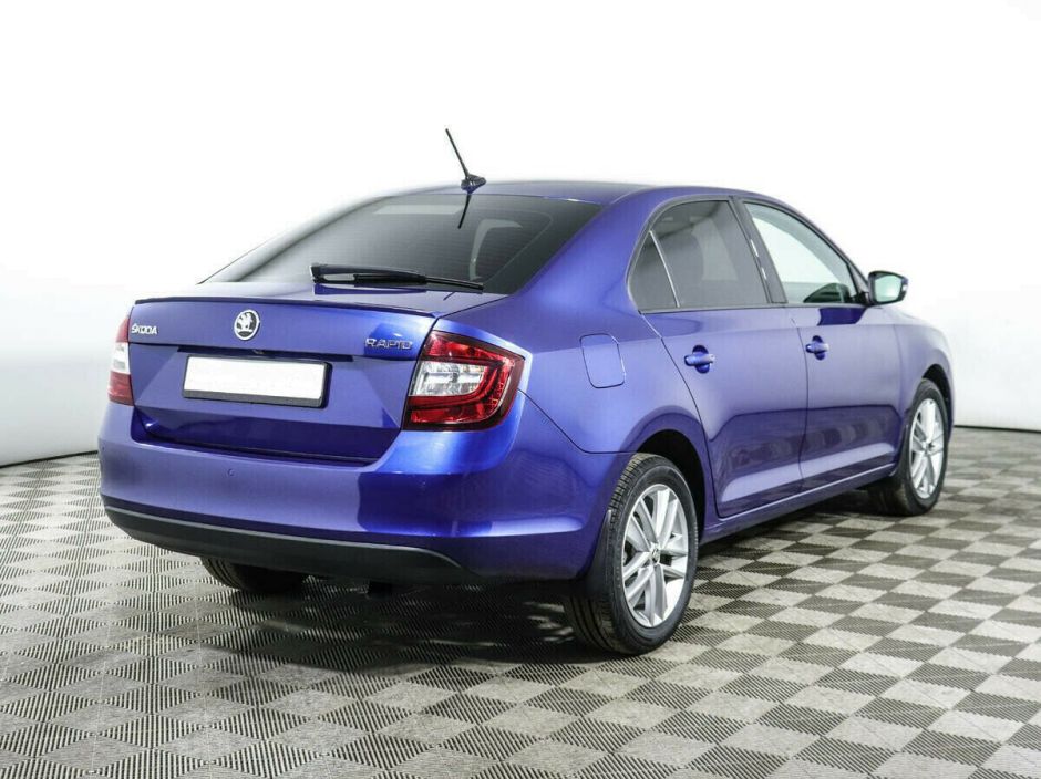 Skoda Rapid 1.4 РКПП, 2019, 50 000 км фото 3