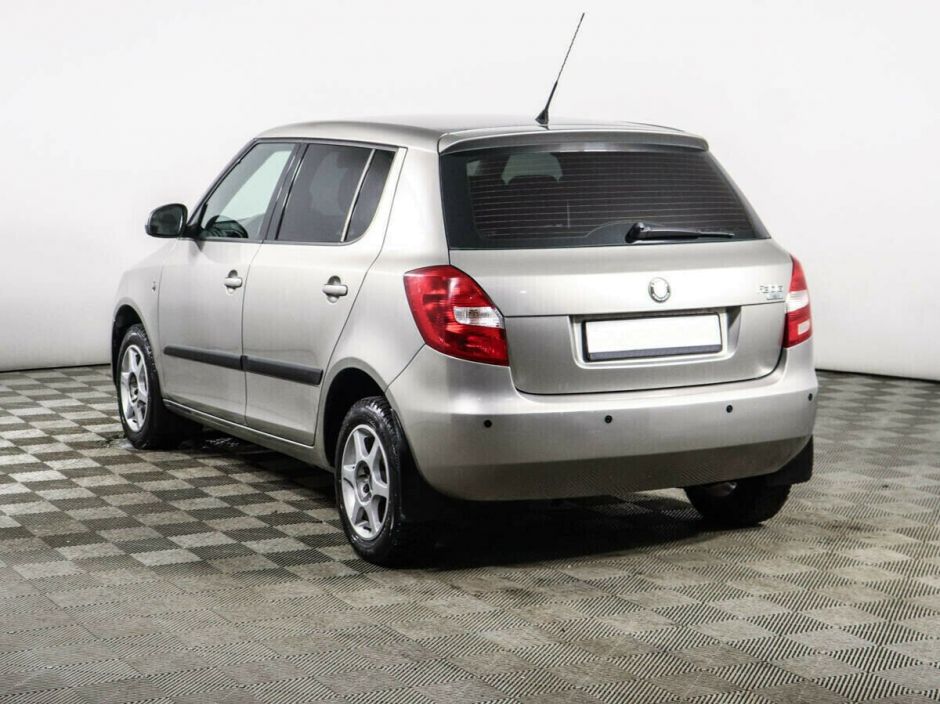 Skoda Fabia 1.4 МКПП, 2010, 165 000 км фото 4