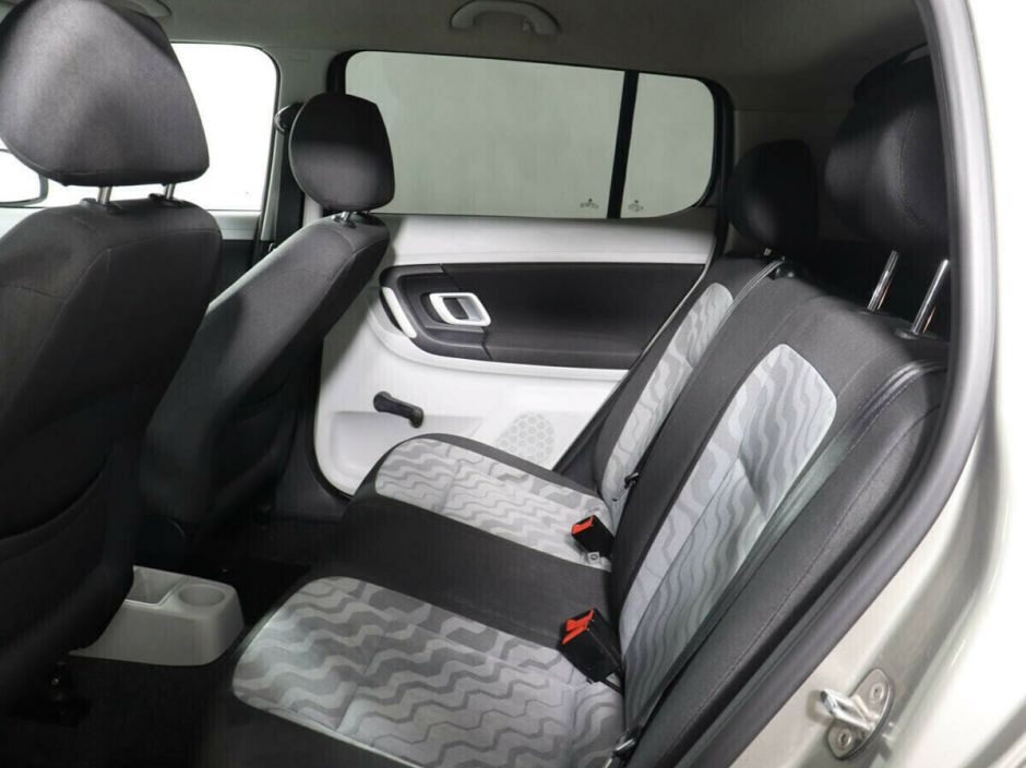 Skoda Fabia 1.4 МКПП, 2010, 165 000 км фото 6