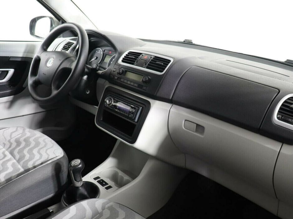 Skoda Fabia 1.4 МКПП, 2010, 165 000 км фото 8