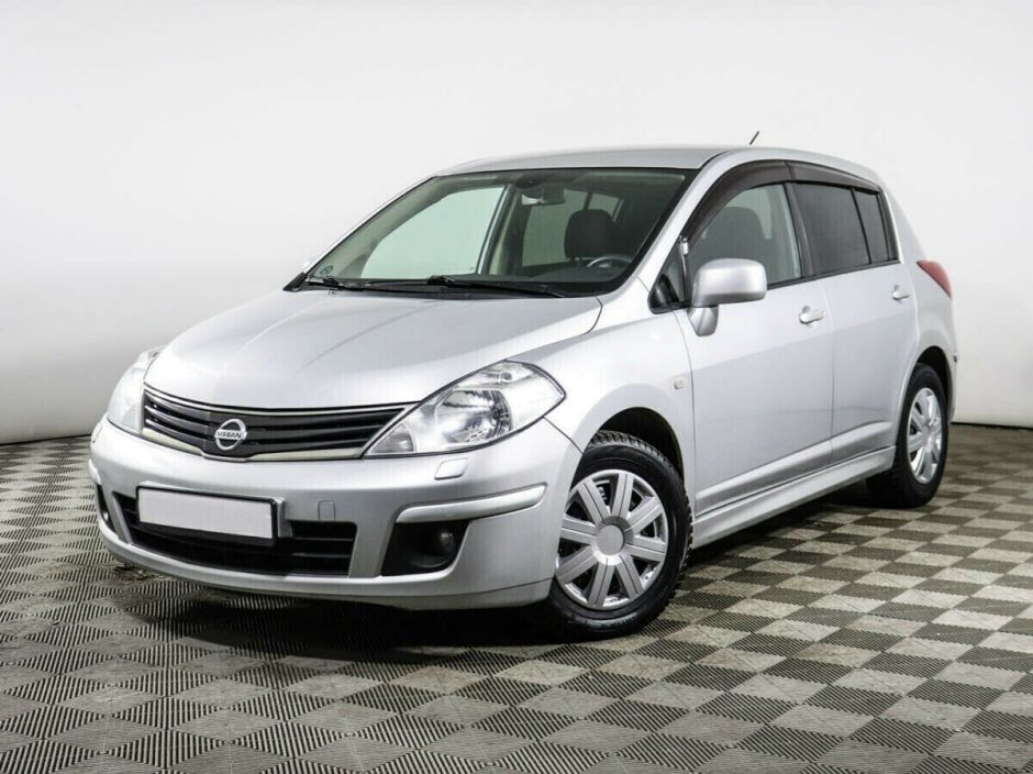 Nissan Tiida 1.6 АКПП, 2012, 133 000 км фото 1