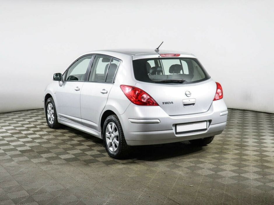 Nissan Tiida 1.6 АКПП, 2013, 120 000 км фото 4