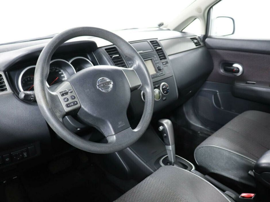 Nissan Tiida 1.6 АКПП, 2013, 120 000 км фото 5