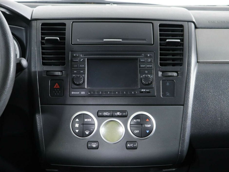 Nissan Tiida 1.6 АКПП, 2013, 120 000 км фото 7