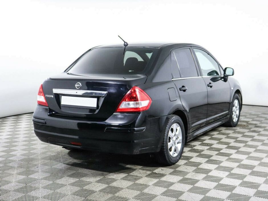 Nissan Tiida 1.6 МКПП, 2012, 134 000 км фото 2