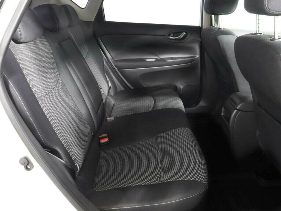 Nissan Tiida 1.6 CVT, 2015, 103 000 км фото 9