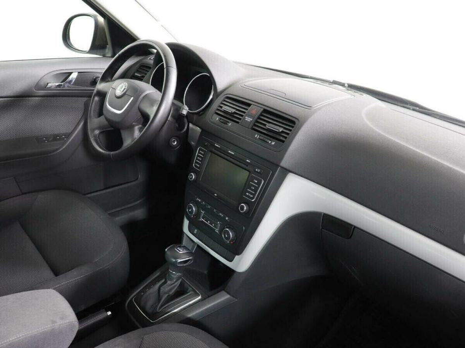 Skoda Yeti 1.2 РКПП, 2012, 139 000 км фото 7