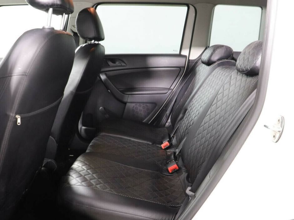 Skoda Yeti 1.2 РКПП, 2012, 136 000 км фото 6