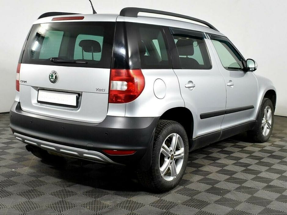 Skoda Yeti 1.8 РКПП, 2012, 141 000 км фото 2