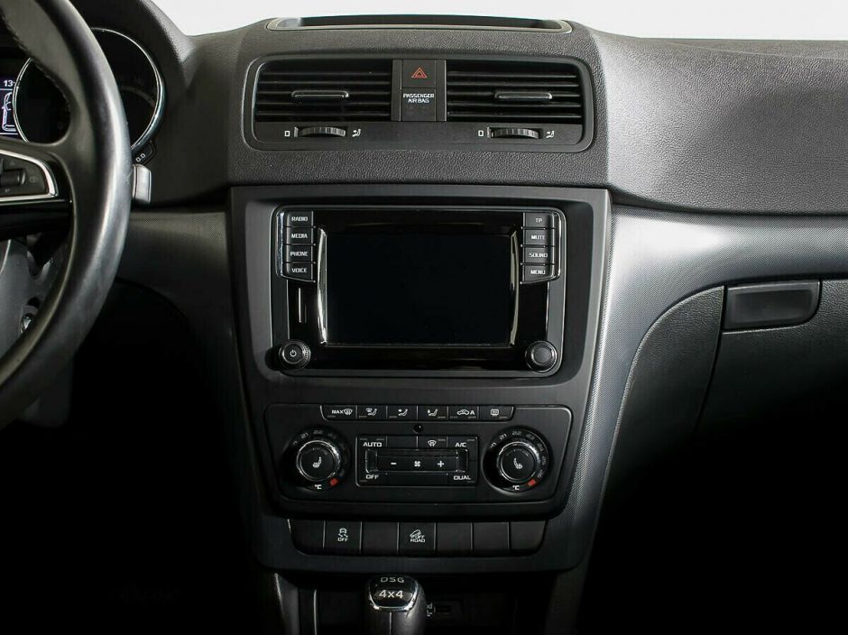 Skoda Yeti 1.8 РКПП, 2015, 102 000 км фото 9