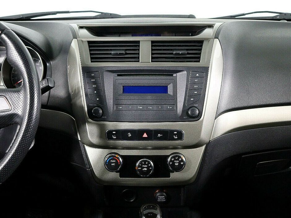 Geely Emgrand X7 2.4 АКПП, 2016, 90 000 км фото 6